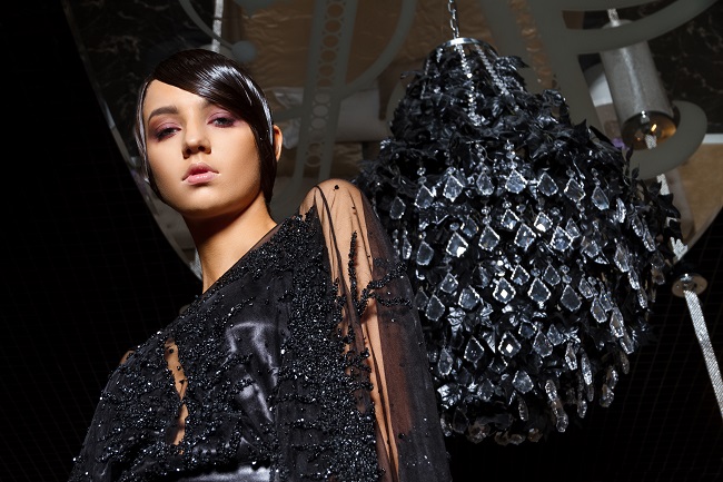 "Египетская femme fatale": сразу две "Мисс Украина" встретились на "роковой" fashion-съемке для известного украинского бренда